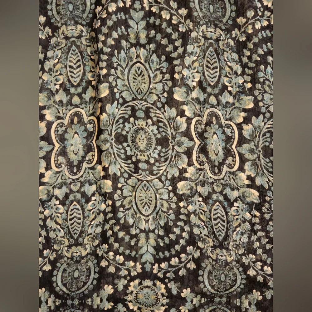 Cato Green And Black Paisley Patterned Blouse - Picture 3 of 9